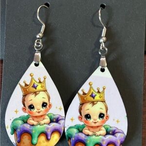 King cake mardi gras Charming Crowned Baby Earrings